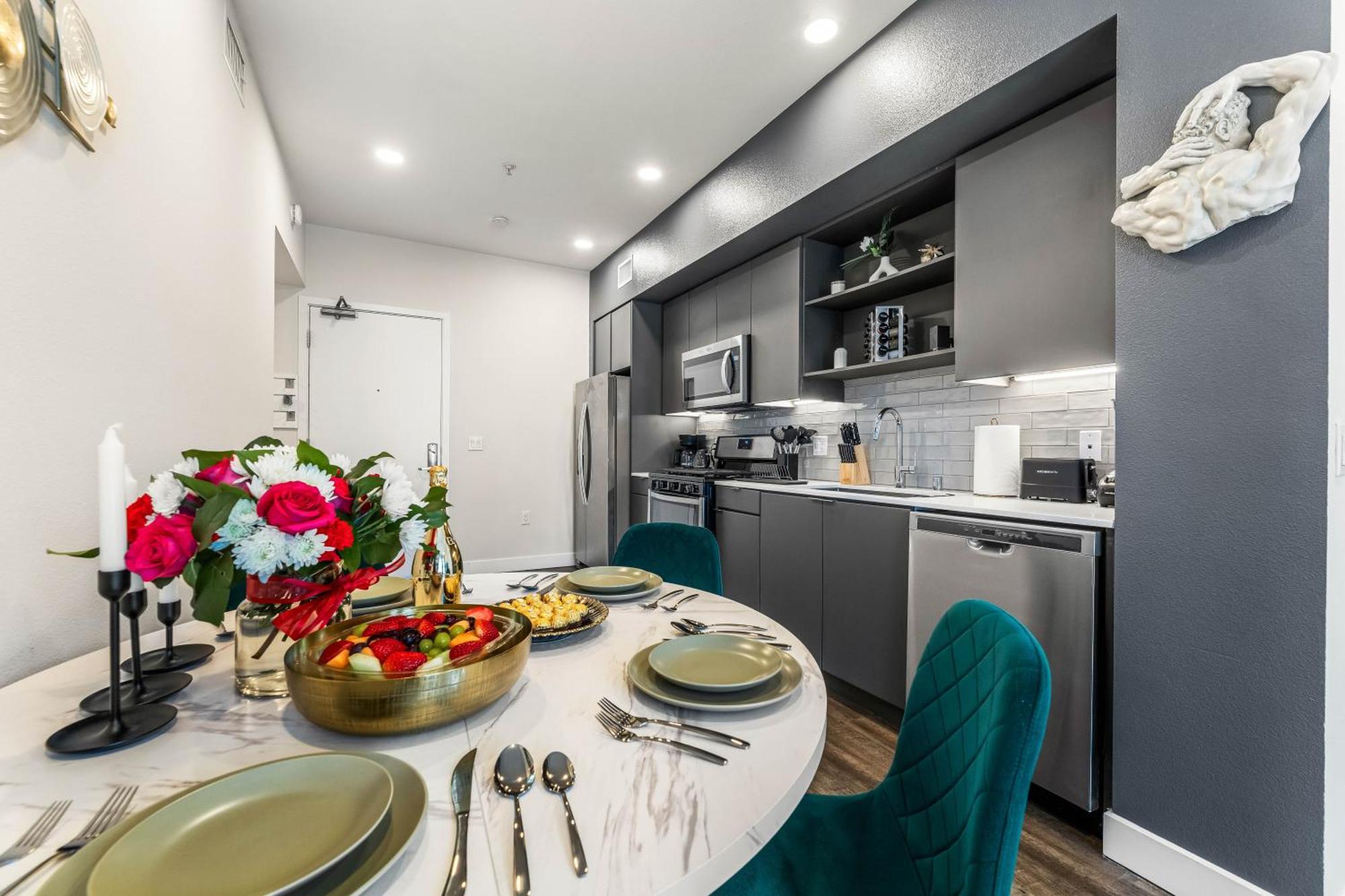 Apartment Hollywood Luxe 2br Retreat Pool&2freeparking Spots